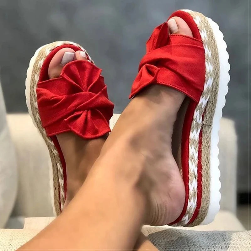 Sandalia de Plataforma Rossette